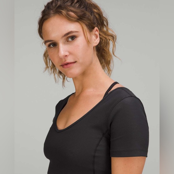 Lululemon Align T-Shirt - Picture 3 of 7